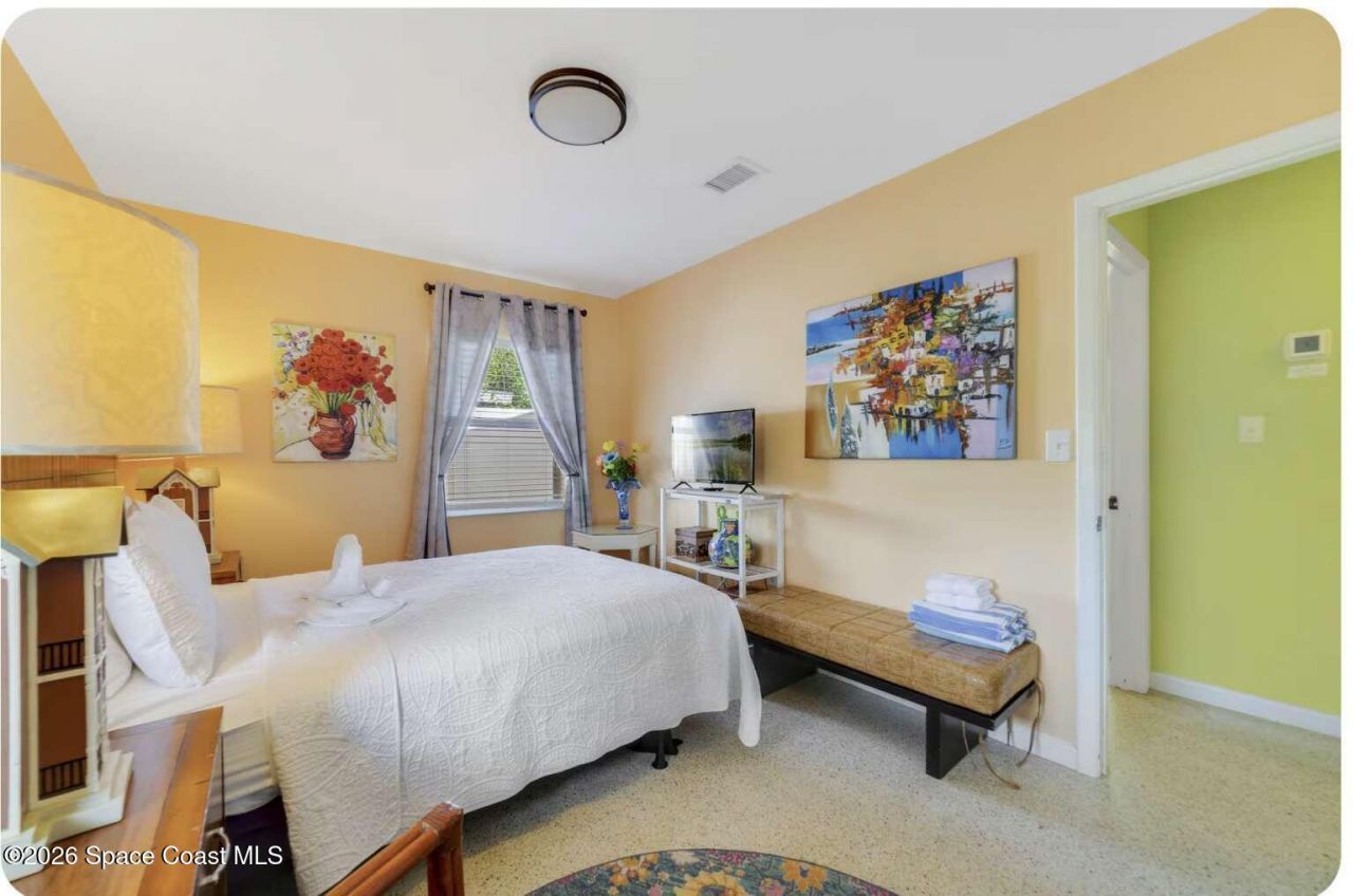 1437 S Orlando Avenue , Cocoa Beach, FL 32931 Photo