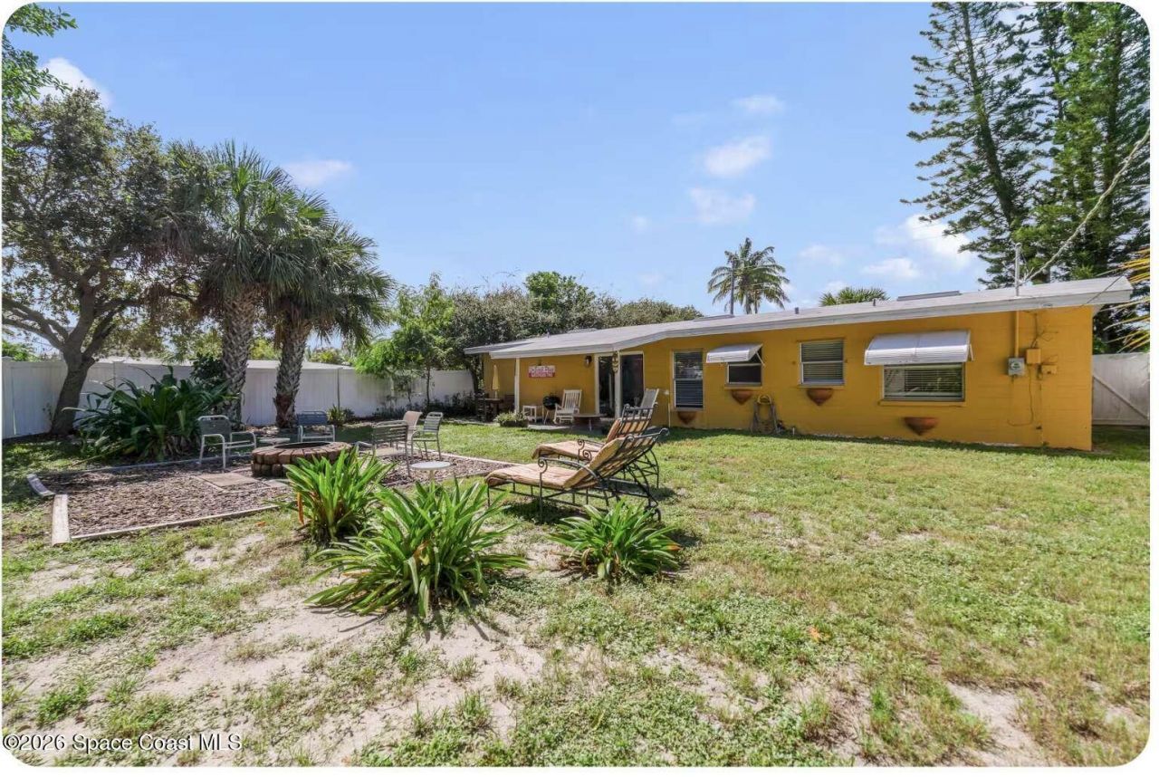 1437 S Orlando Avenue , Cocoa Beach, FL 32931 Photo