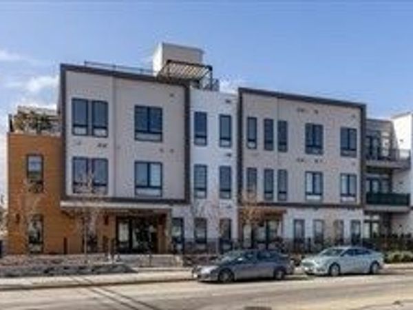 101 N Beacon St, Unit 303, Watertown, MA 02472