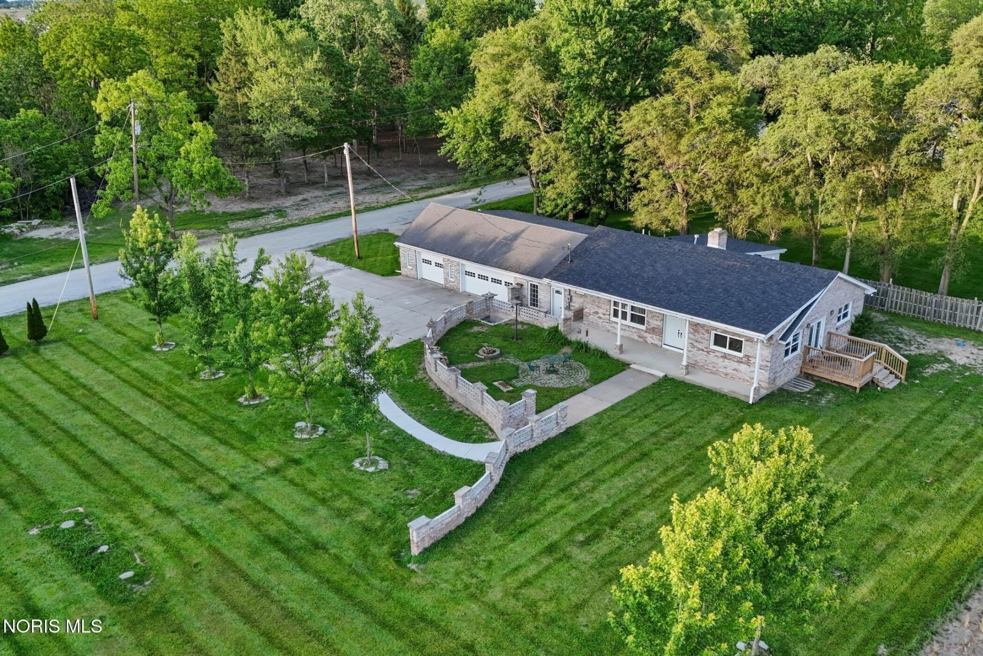 28960 N Fostoria Road , Millbury, OH 43447 Main Photo