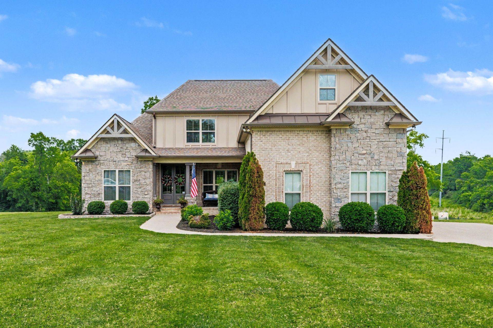521 Coles Ferry Rd , Gallatin, TN 37066 Main Photo