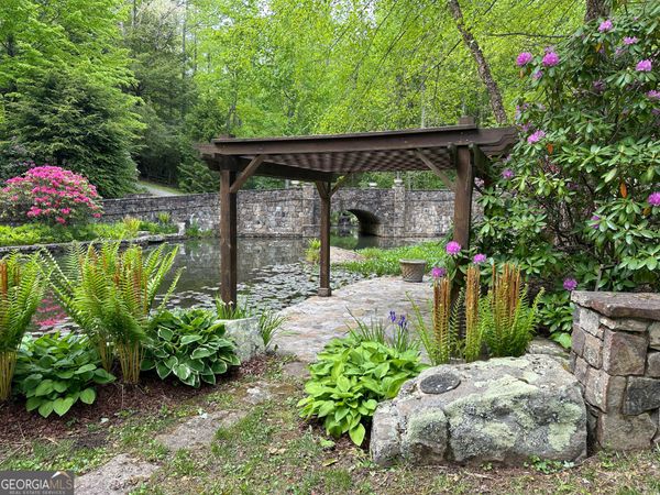 230 Woodside Lane, Suches, GA 30572