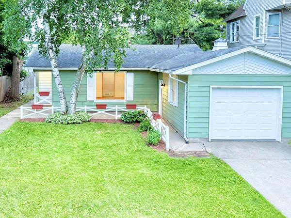275 Broadway Street, Prairie Du Sac, WI 53578
