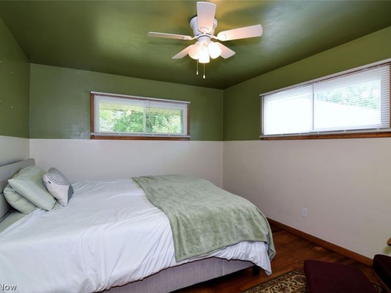 20685 Alameda Parkway, Highland Hills, OH 44128 Photo 24