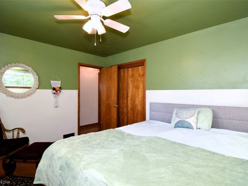 20685 Alameda Parkway, Highland Hills, OH 44128 Photo 25