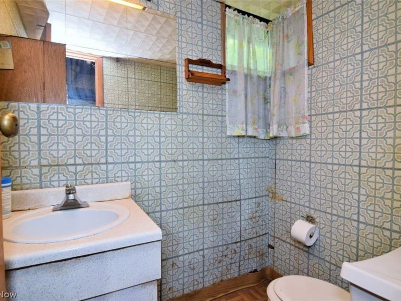 20685 Alameda Parkway, Highland Hills, OH 44128 Photo 38