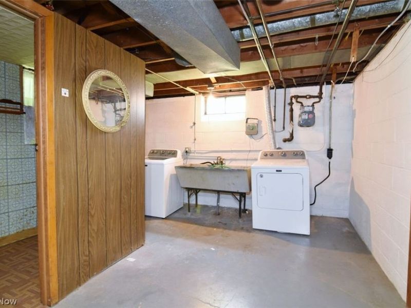 20685 Alameda Parkway, Highland Hills, OH 44128 Photo 39