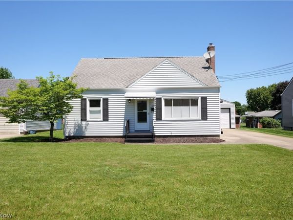 187 Helena Drive , Struthers, OH 44471