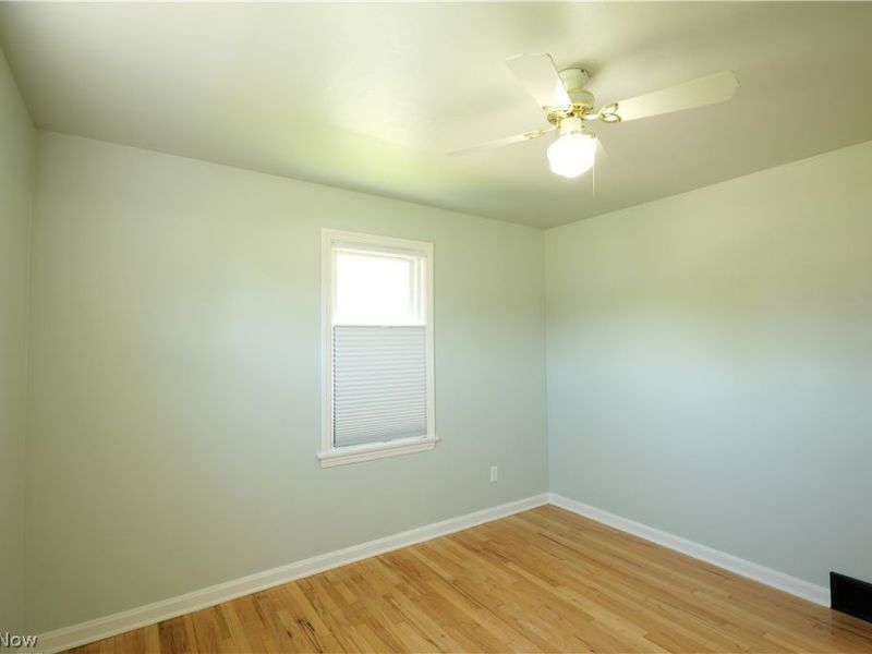 187 Helena Drive , Struthers, OH 44471 Photo 13