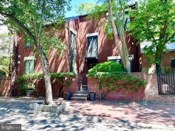 113 PINE STREET, PHILADELPHIA, PA 19106