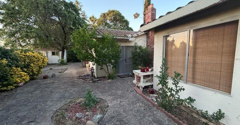 2834 Camarillo Dr, Sacramento, CA 95833 Photo
