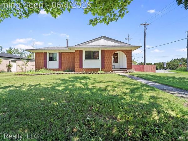 18181 Winwood Court , Brownstown Twp, MI 48193