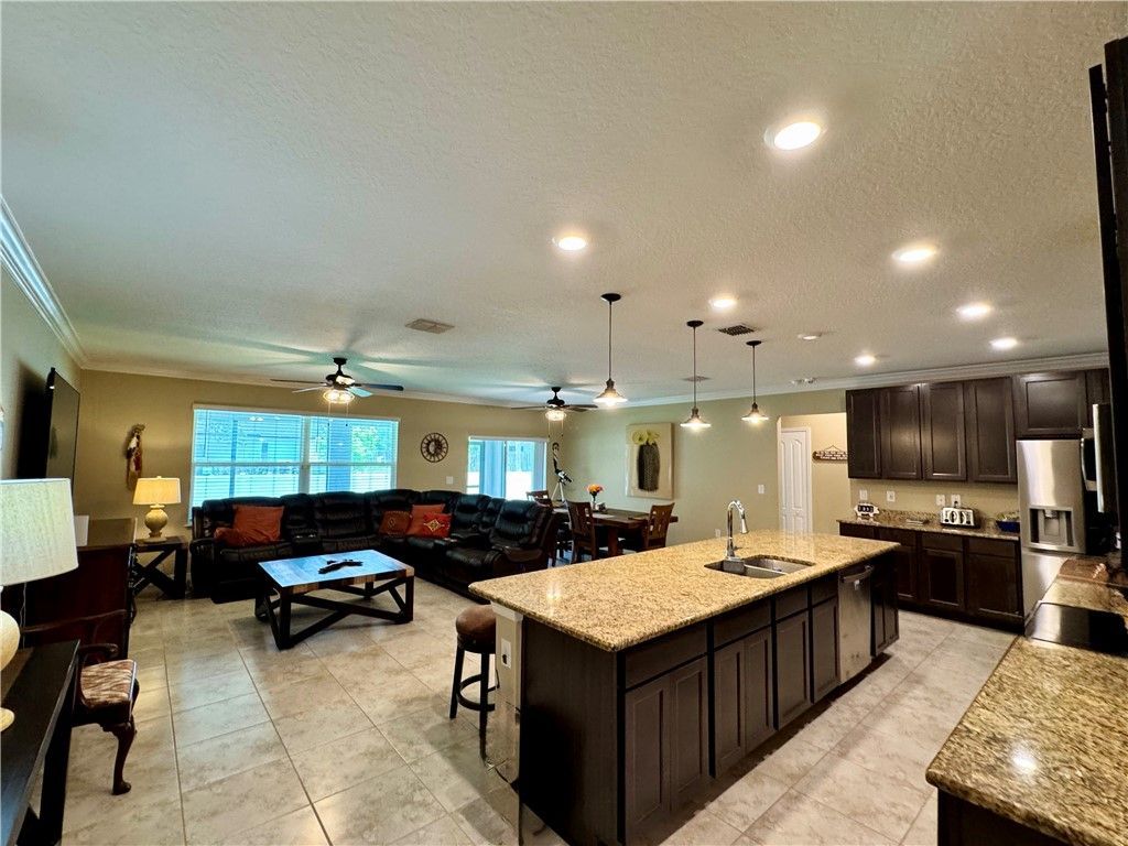 8066 104th Avenue, Vero Beach, FL 32967 Photo