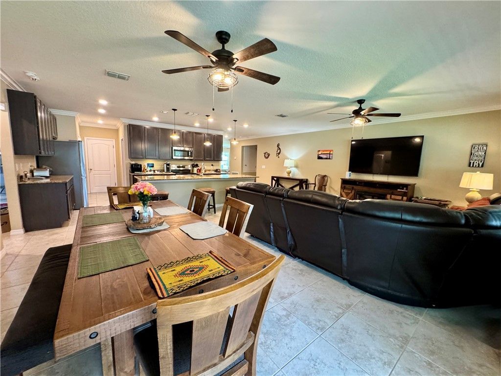 8066 104th Avenue, Vero Beach, FL 32967 Photo