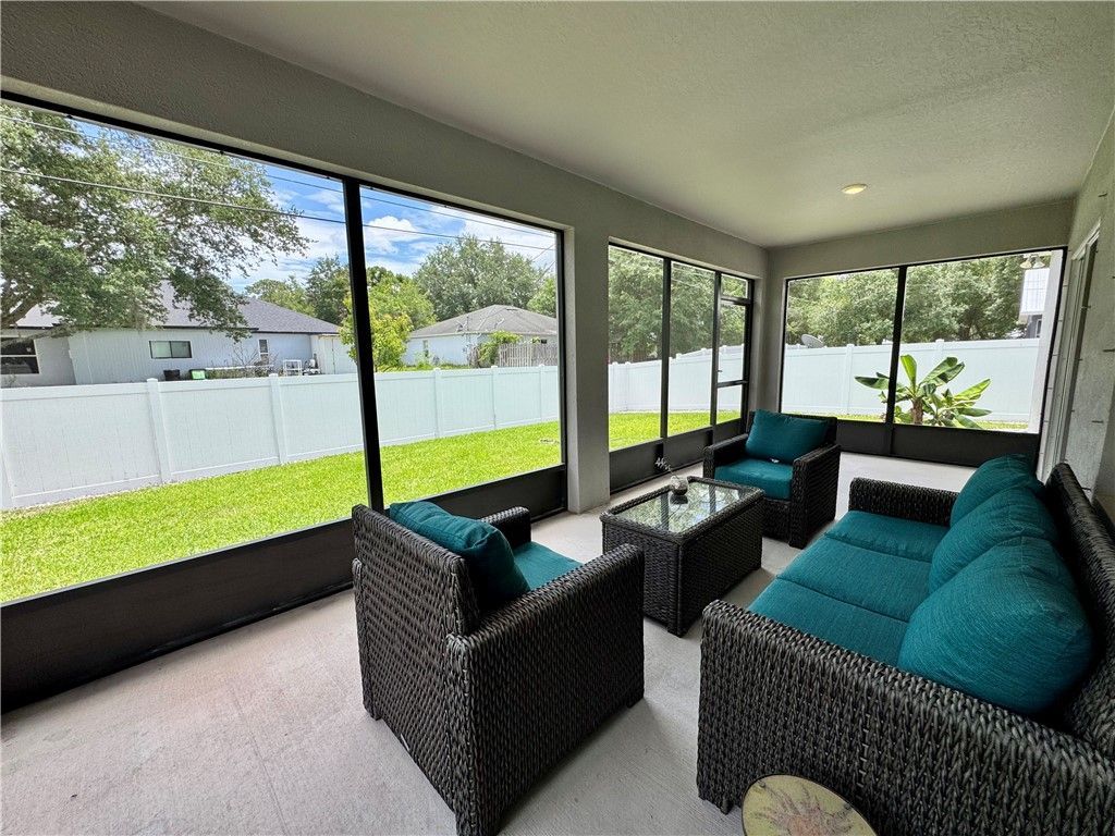 8066 104th Avenue, Vero Beach, FL 32967 Photo