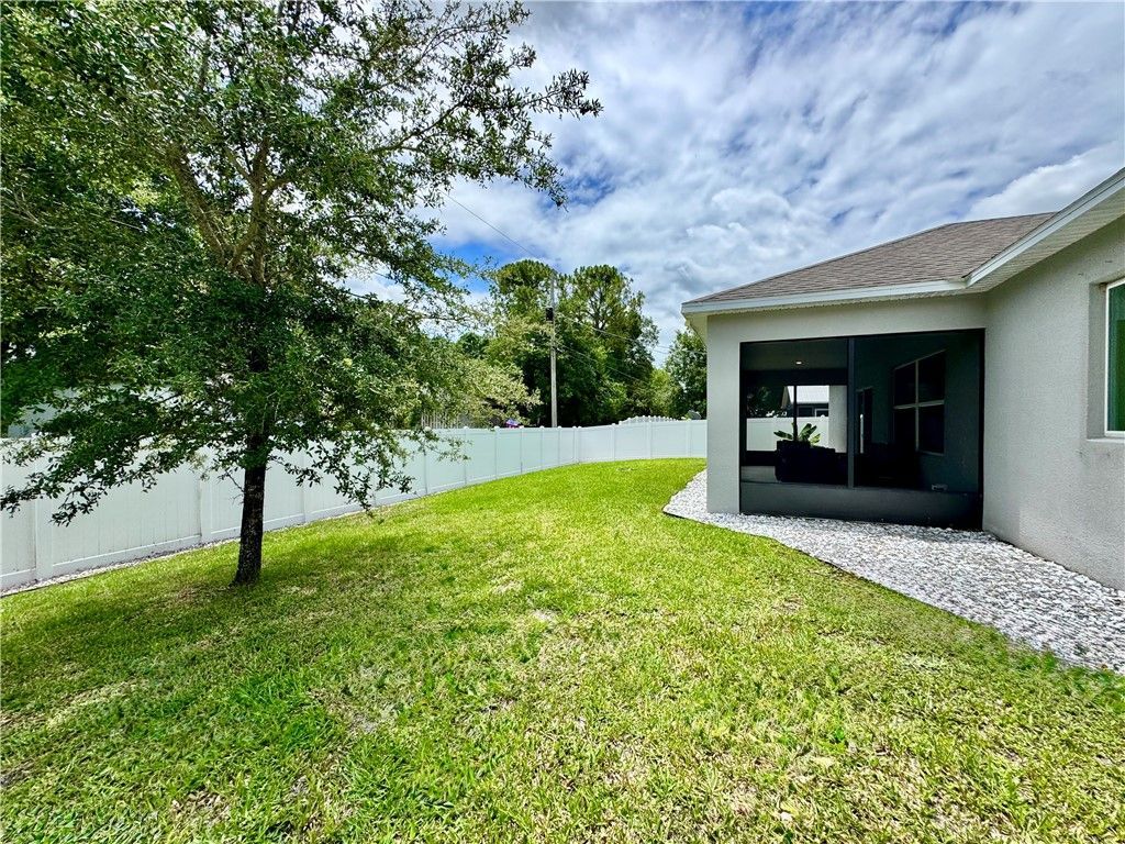 8066 104th Avenue, Vero Beach, FL 32967 Photo