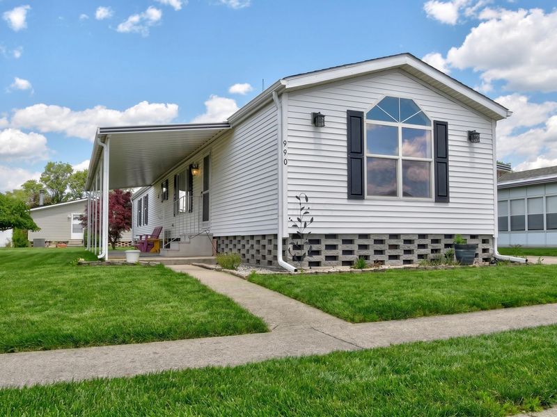 990 Jerry Lee Drive , Obetz, OH 43207 Photo 2