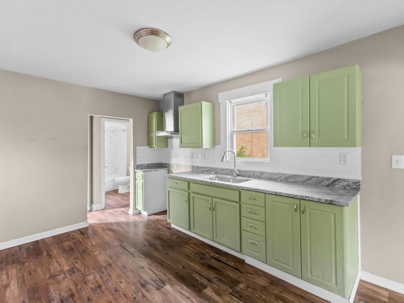 2165 Amherst Avenue , Columbus, OH 43223 Photo 8