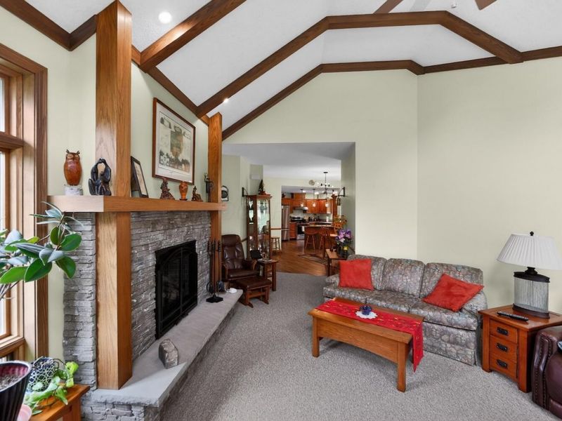 660 King Beach Drive , Howard, OH 43028 Photo 4