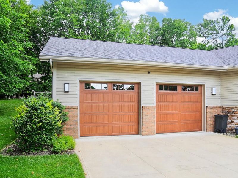 660 King Beach Drive , Howard, OH 43028 Photo 43