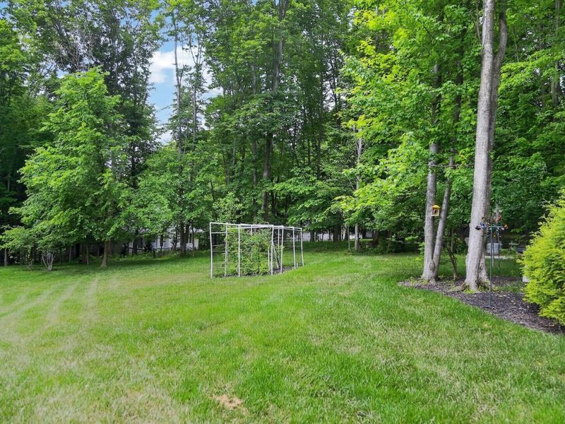 660 King Beach Drive , Howard, OH 43028 Photo 44