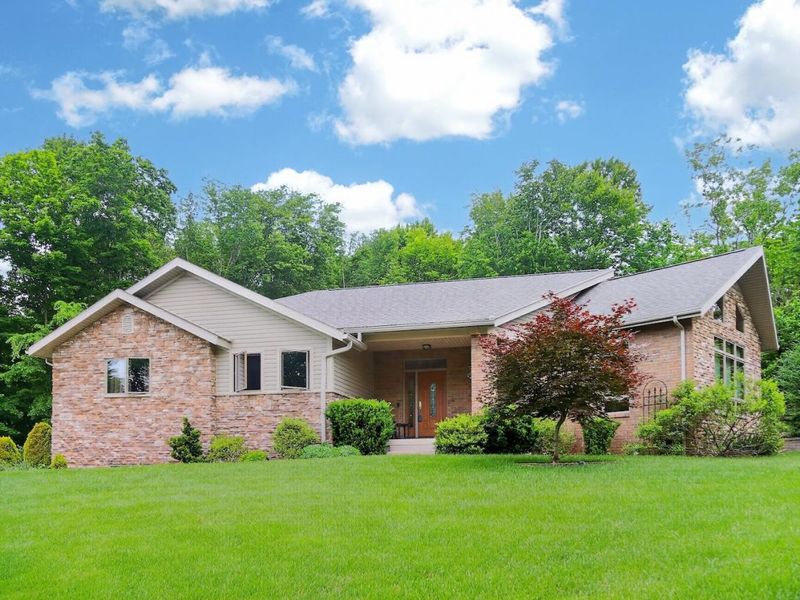 660 King Beach Drive , Howard, OH 43028 Photo 46