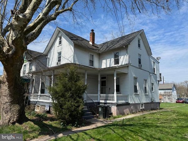 205 ERIE AVENUE , QUAKERTOWN, PA 18951