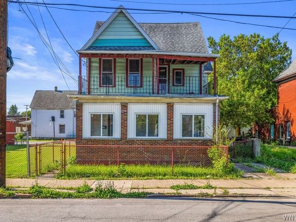 1823 Whitney Avenue , Niagara Falls, NY 14301