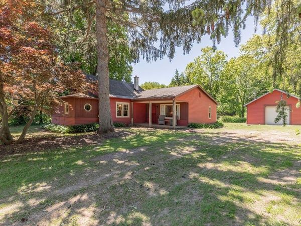 2063 State Route 48 , Fulton, NY 13069