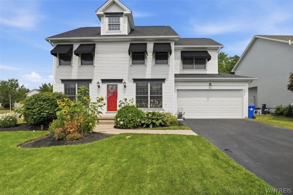 2305 Winterberry Drive, Lake View, NY 14085 Main Photo