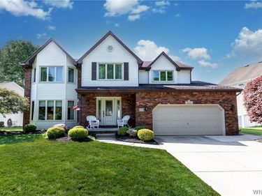 153 Londonderry Lane , Getzville, NY 14068