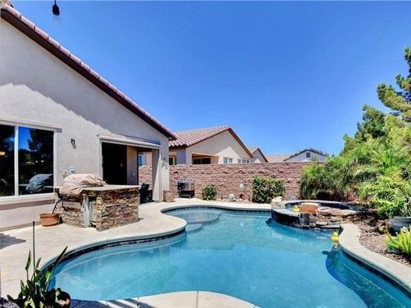 3805 Riviera Regal Avenue , North Las Vegas, NV 89081