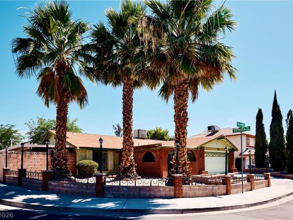 3574 Winner Drive , Las Vegas, NV 89120