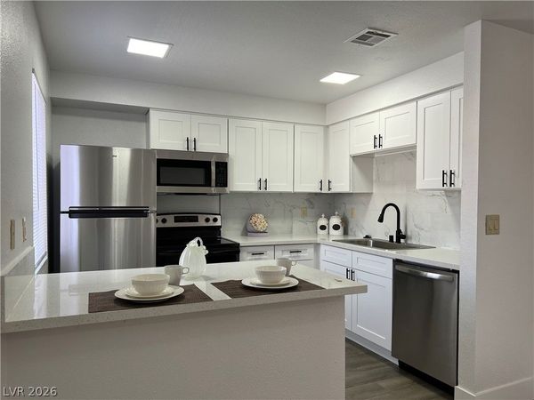 5080 Indian River Drive , Unit 360, Las Vegas, NV 89103