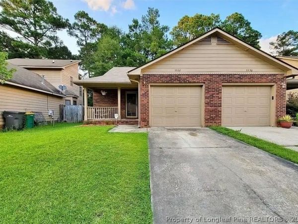 5532 NE Robmont Drive , Fayetteville, NC 28306