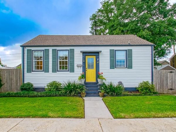 28 SAN CARLOS Avenue, Jefferson, LA 70121