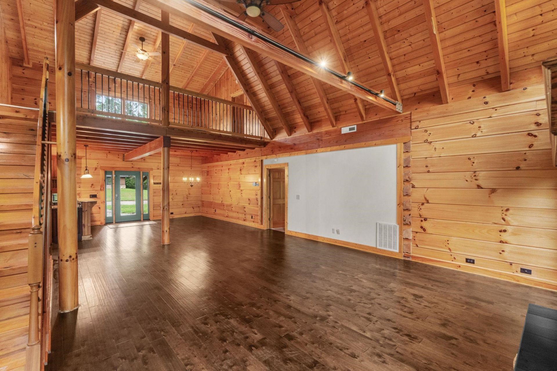3083 Wildhorse Dr. Photo 10