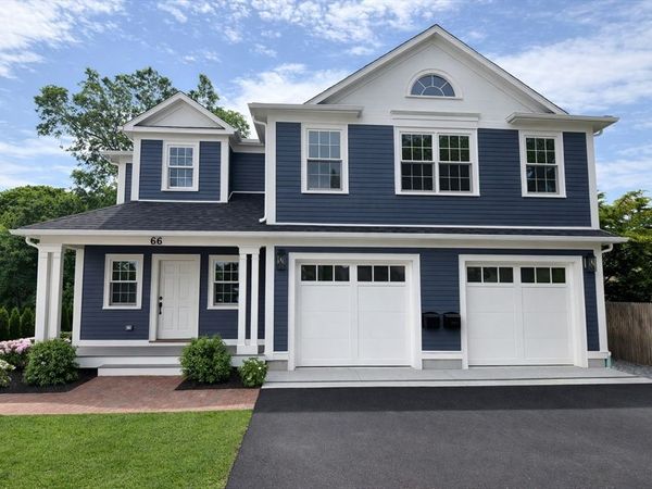 66 Pleasant Street, Unit 2, Marblehead, MA 01945
