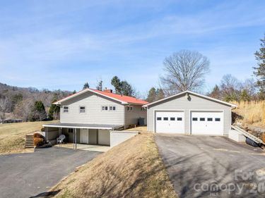 20 Cedar Farm Road, Asheville, NC 28803