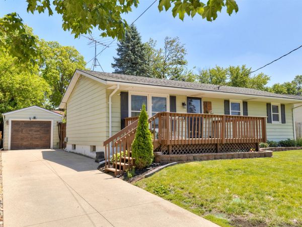 3429 E 38th Court , Des Moines, IA 50317