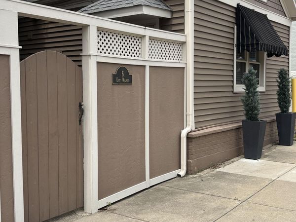 6 E Walnut Street, Southgate, KY 41071