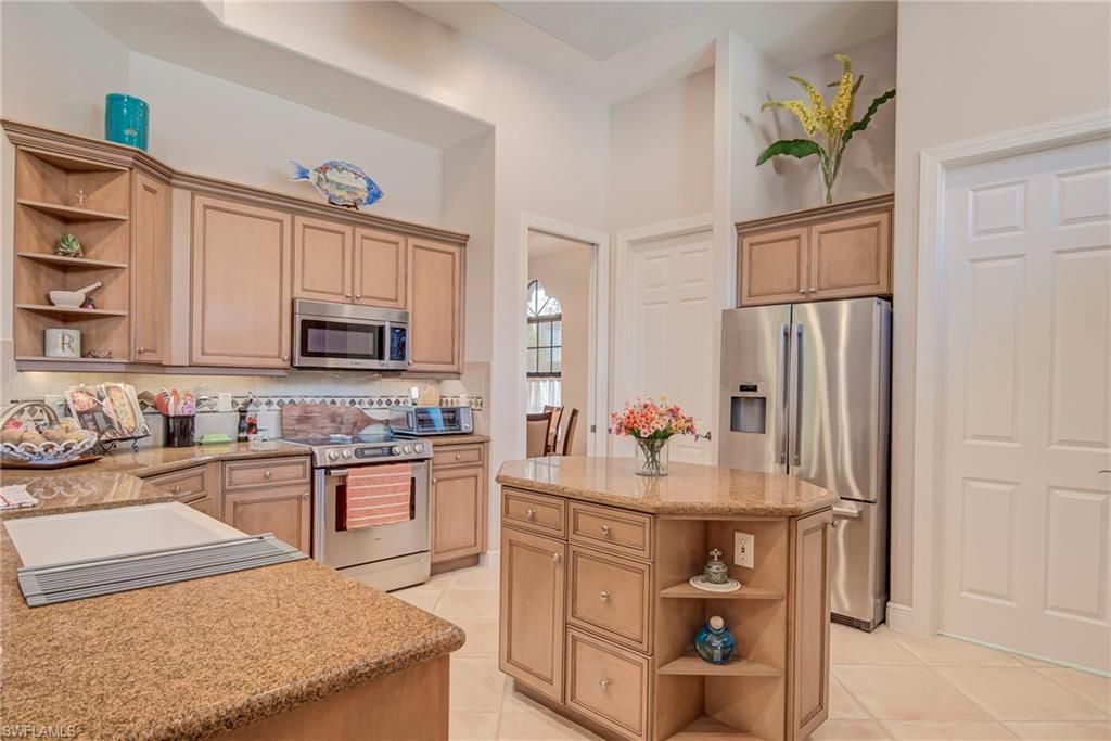 3126 Terramar Ct, Naples, FL 34119 Photo