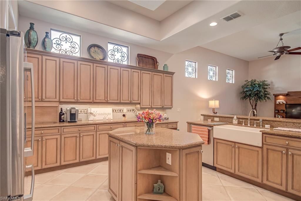 3126 Terramar Ct, Naples, FL 34119 Photo