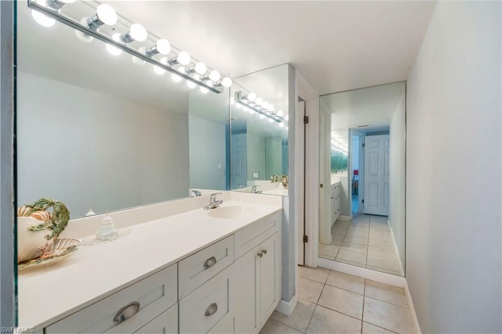 25806 Cockleshell Dr, Unit 314, Bonita Springs, FL 34135 Photo