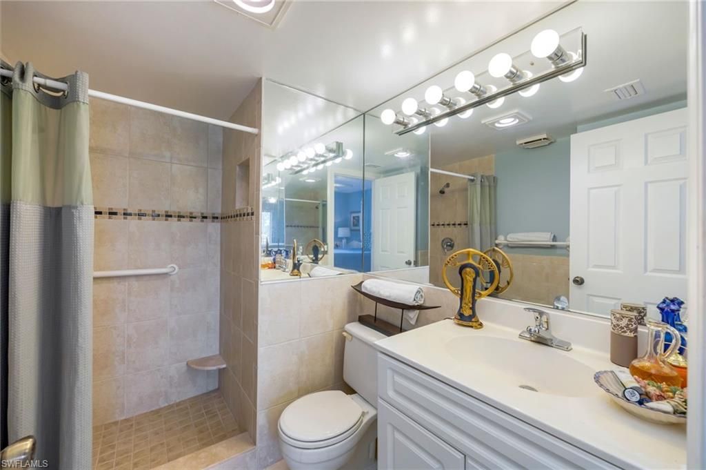 25806 Cockleshell Dr, Unit 314, Bonita Springs, FL 34135 Photo