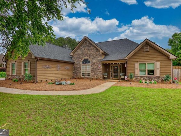 4207 Old Wood Drive, Conyers, GA 30094