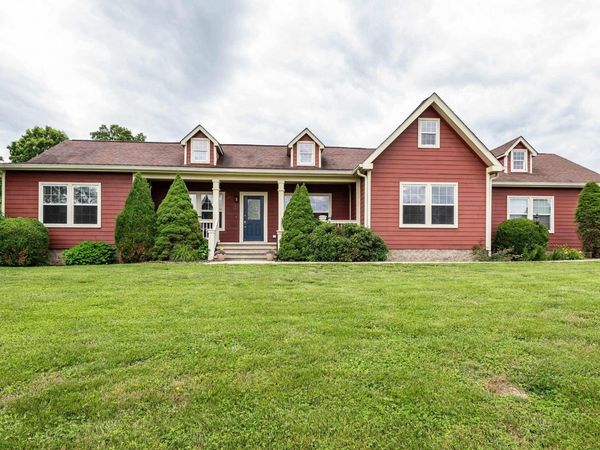 160 Knotting Hill Drive, Springville, IN 47462