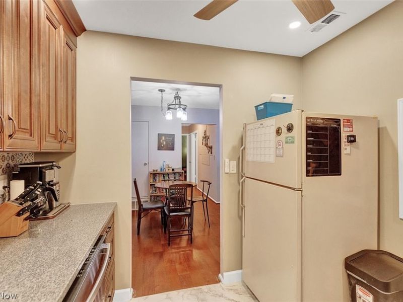 2854 Pease Drive , Unit 203S, Rocky River, OH 44116 Photo 10