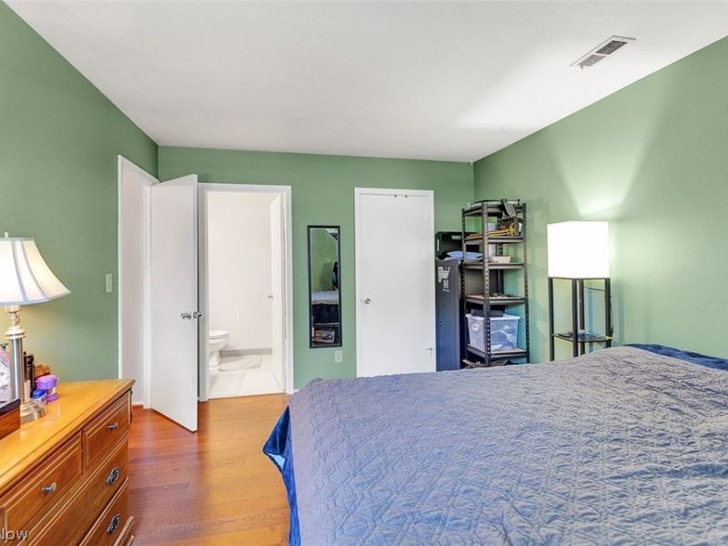 2854 Pease Drive , Unit 203S, Rocky River, OH 44116 Photo 14