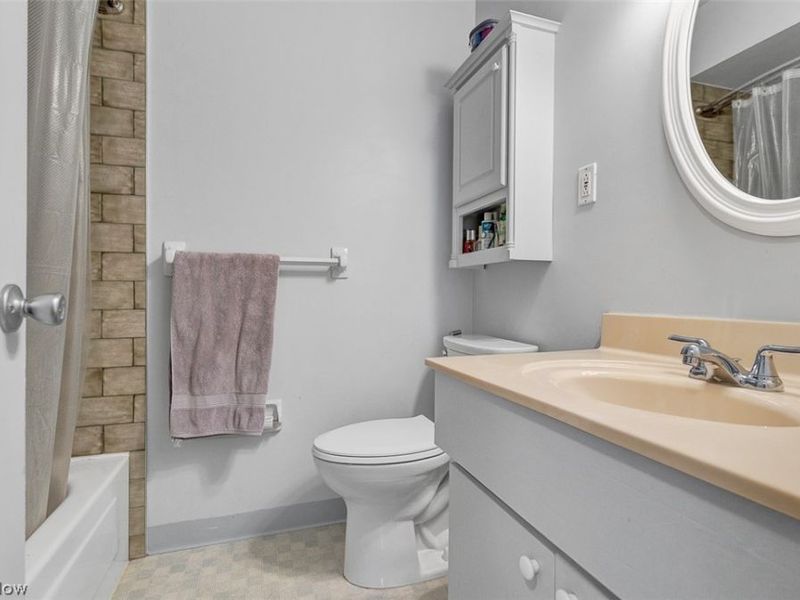 2854 Pease Drive , Unit 203S, Rocky River, OH 44116 Photo 16